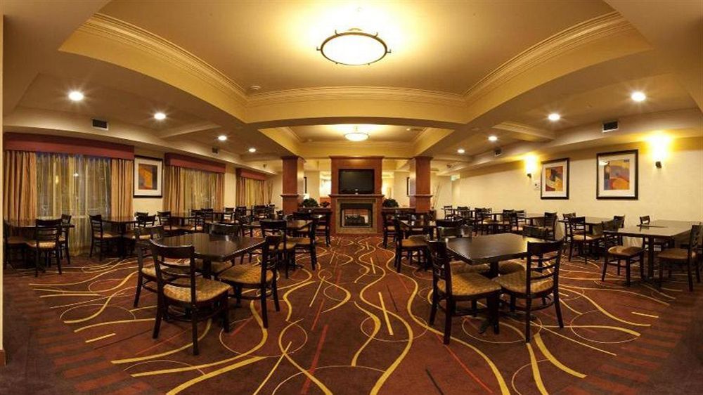 Express And By Ihg 3*