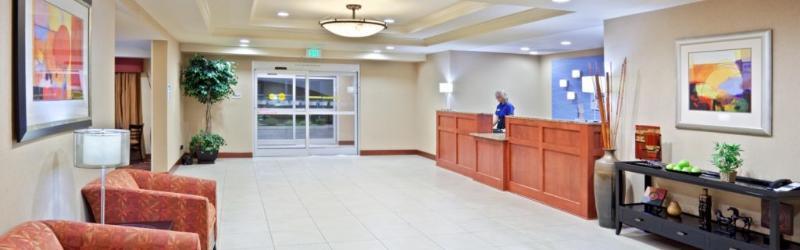 Express And By Ihg 3*