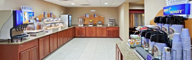 Hotel Express And By Ihg 3*